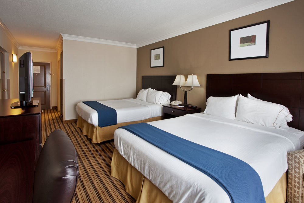 Holiday Inn Express Hotel & Suites Byron By Ihg Exterior foto