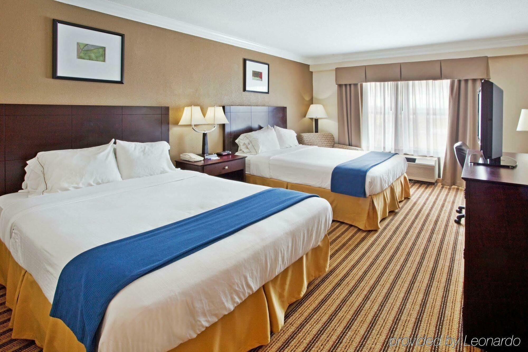 Holiday Inn Express Hotel & Suites Byron By Ihg Exterior foto
